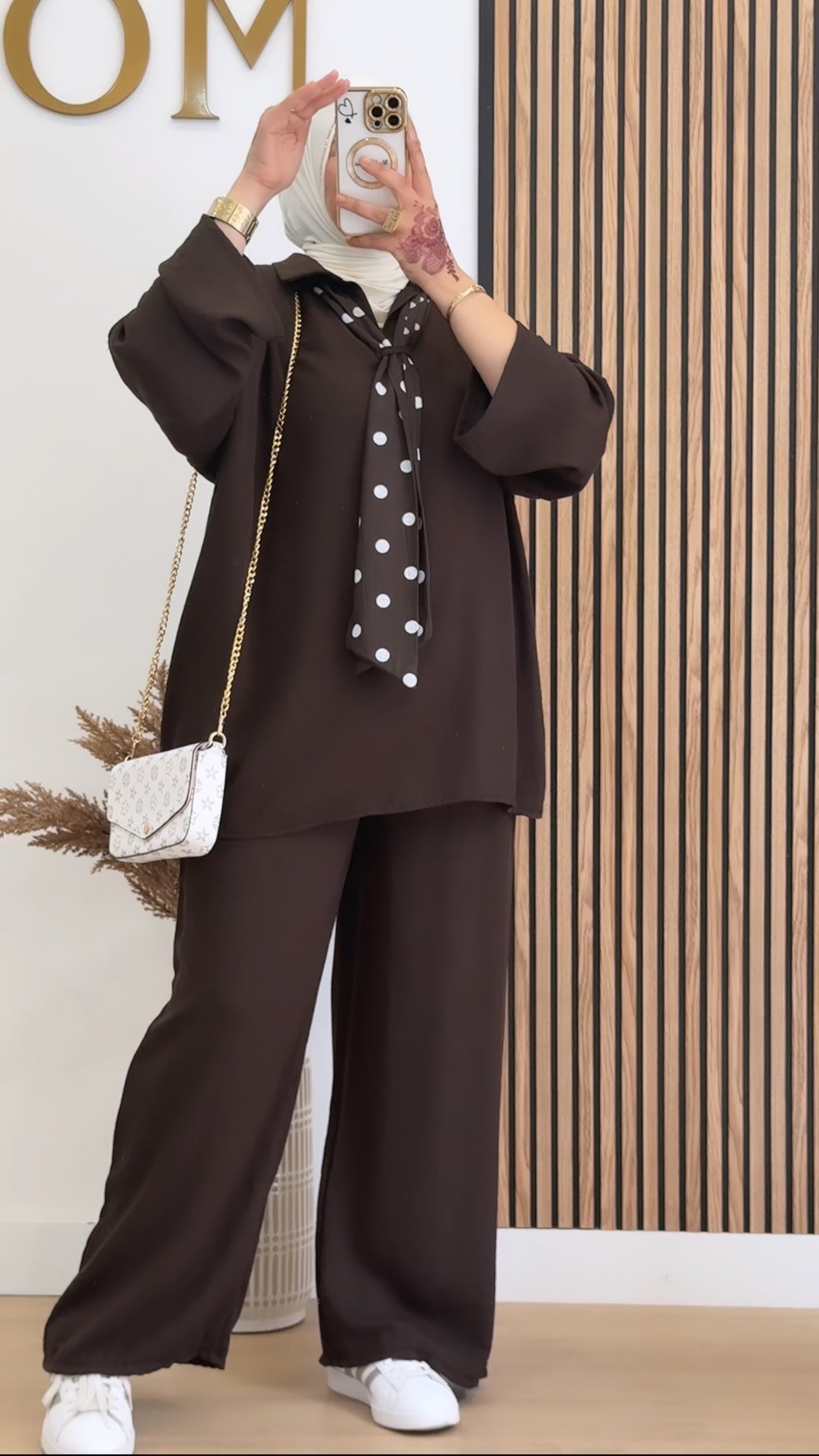 CONJUNTO KHAWLA