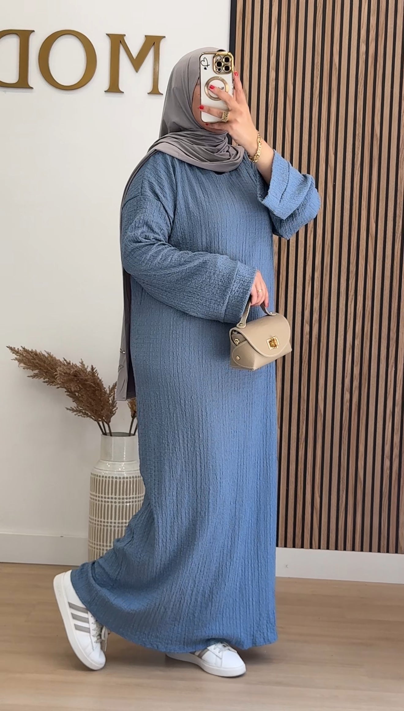 VESTIDO MOUNYA