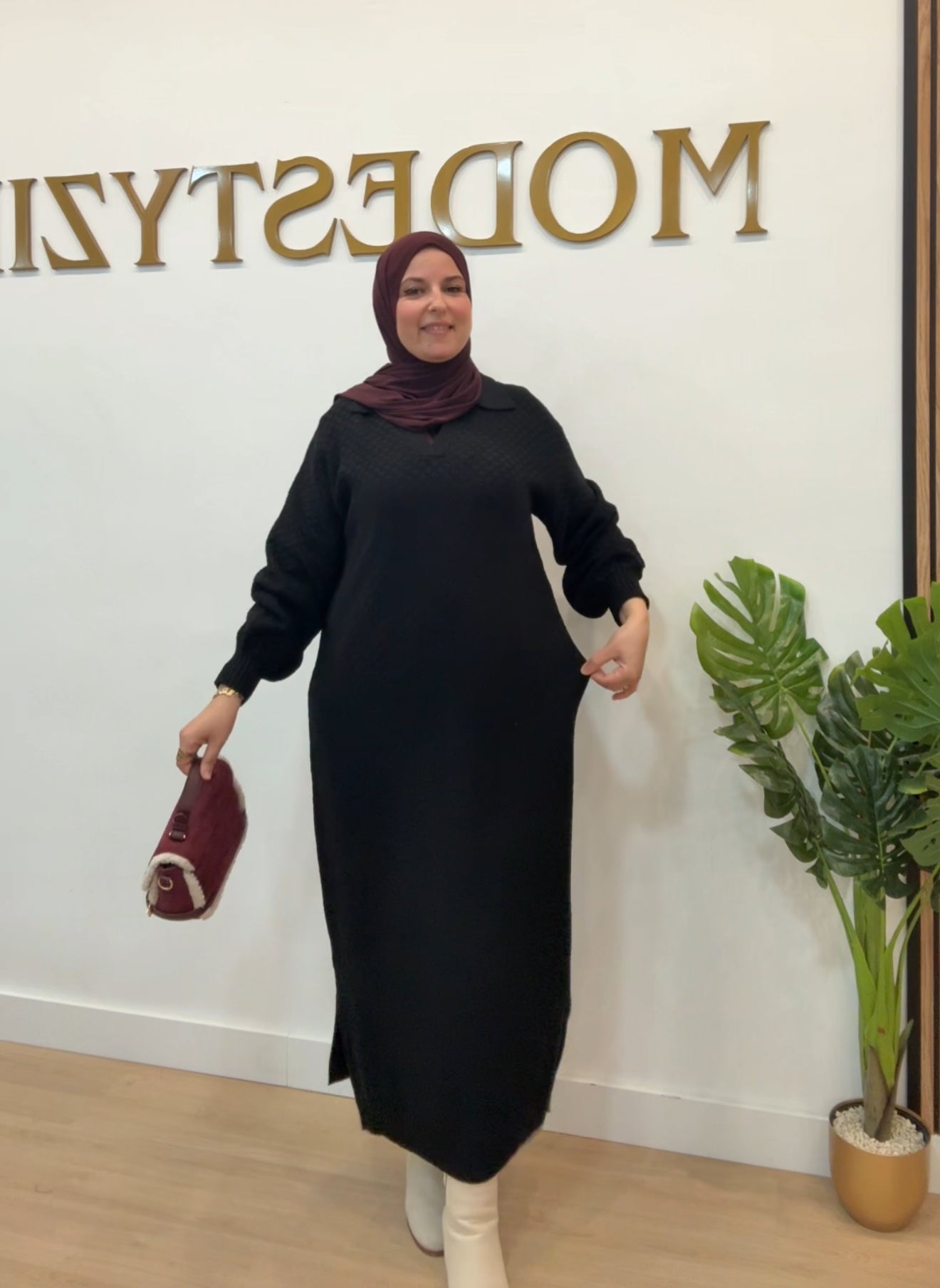 VESTIDO CON PANA DE CUELLO