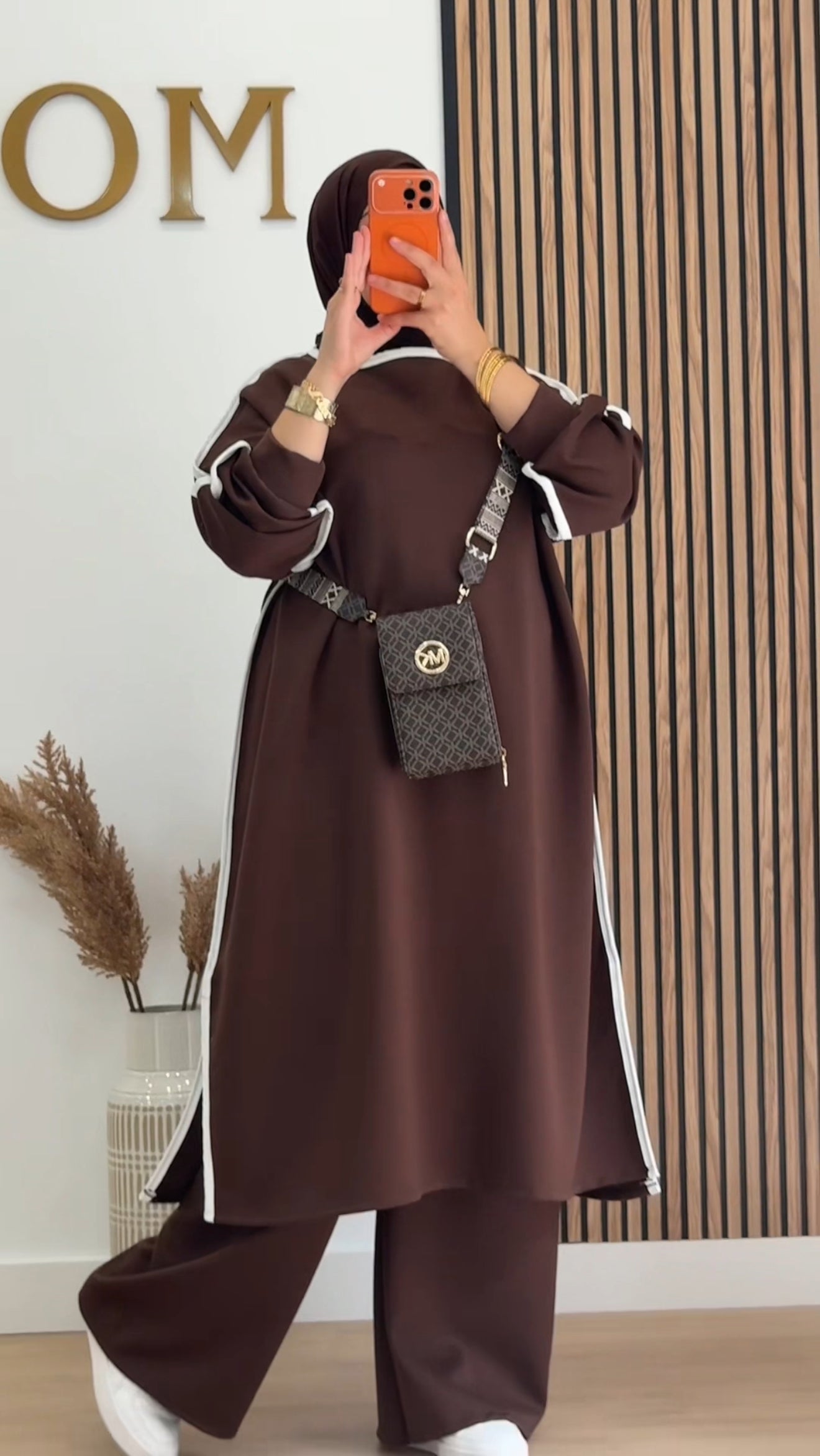 CHÁNDAL FARAH