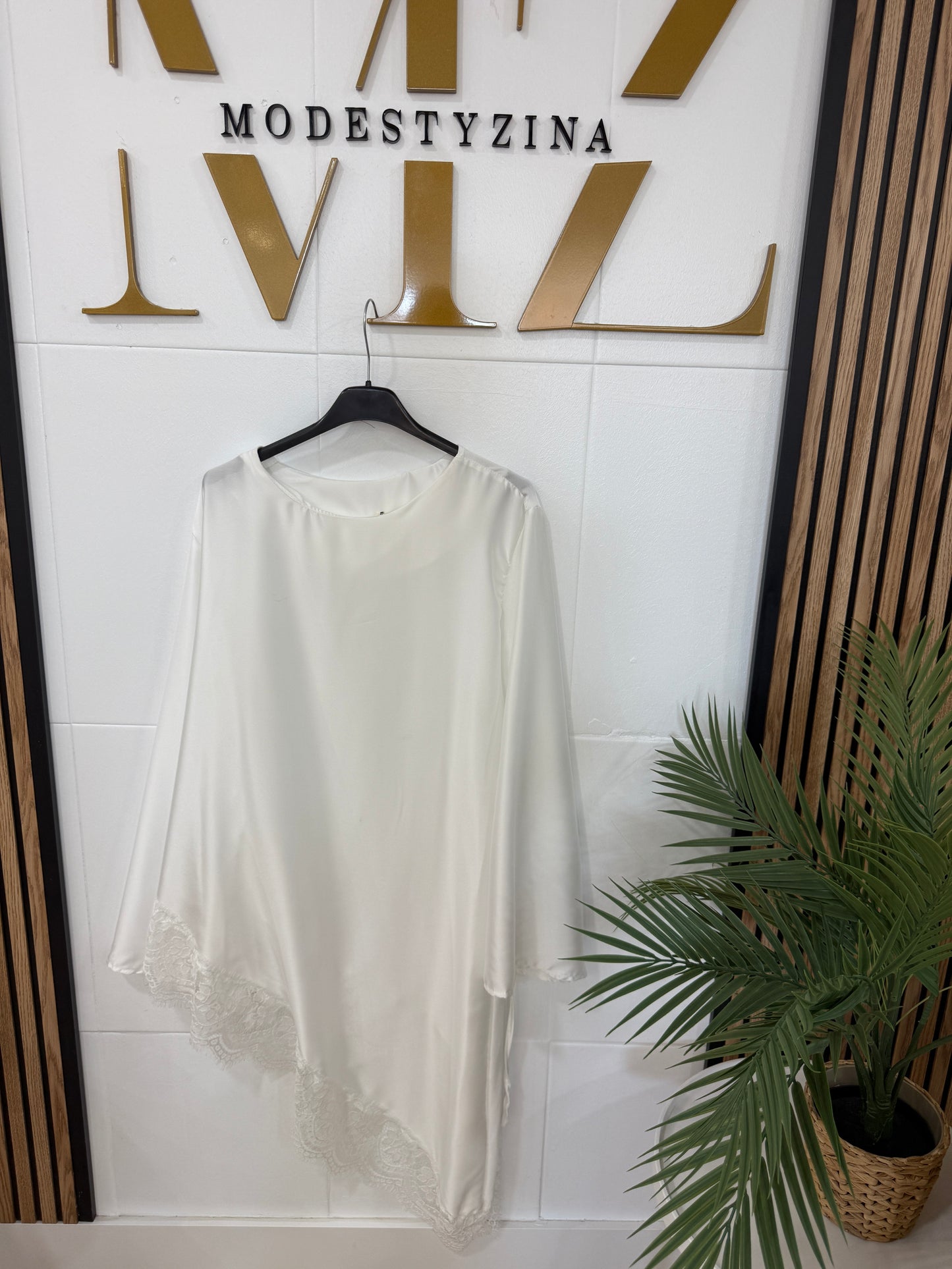 BLUSA ENCAJE