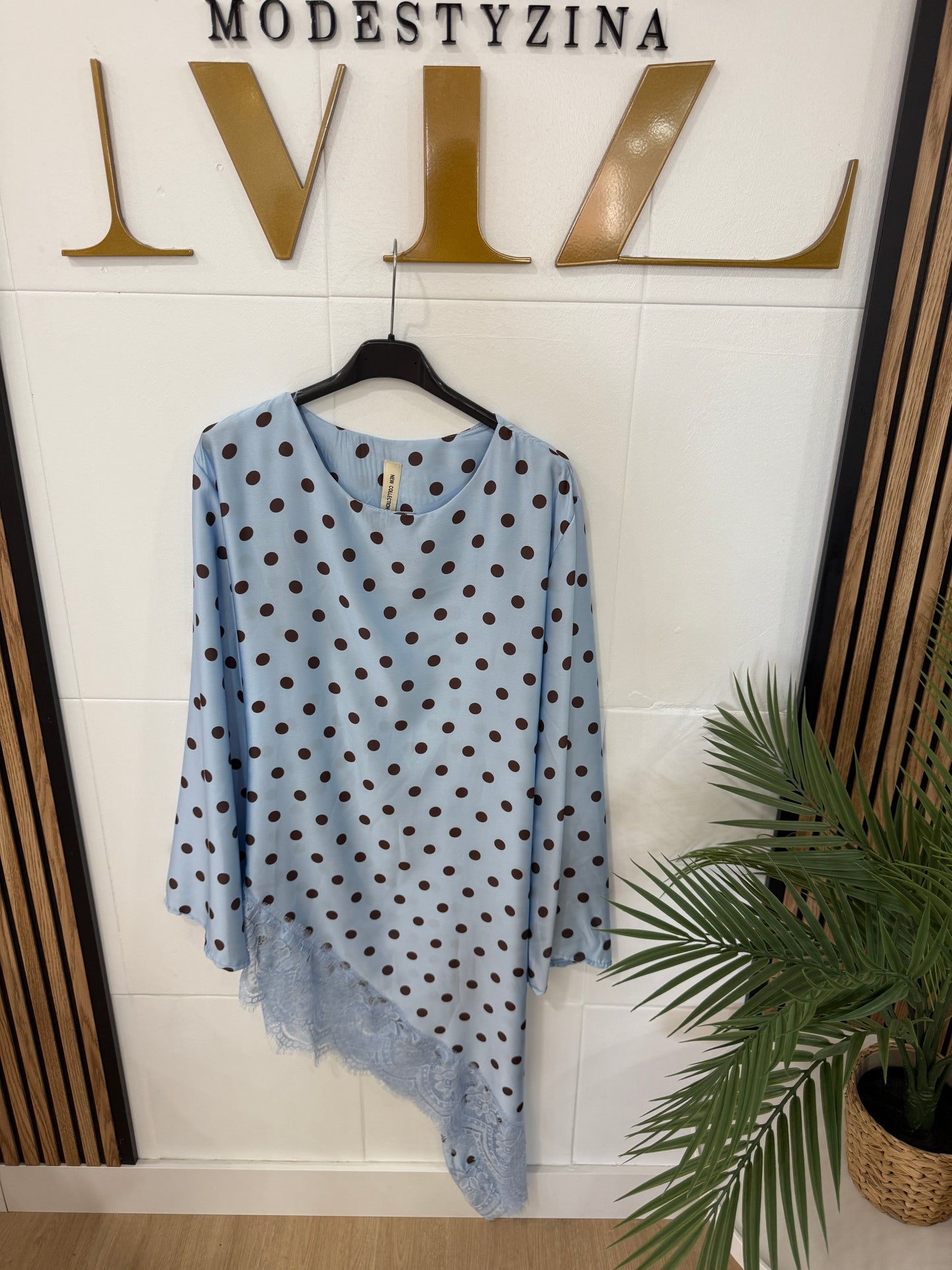 BLUSA ENCAJE LUNARES
