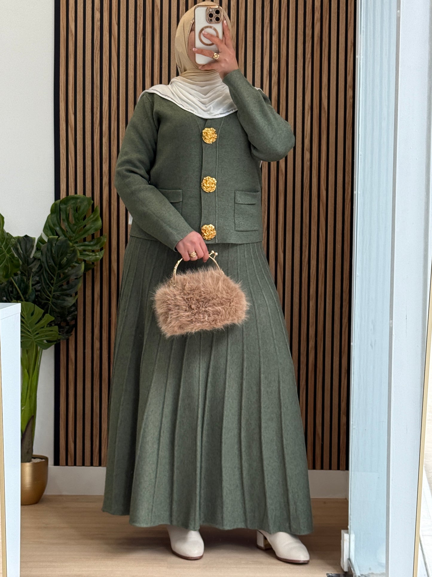 CONJUNTO DE FALDA BOTONES