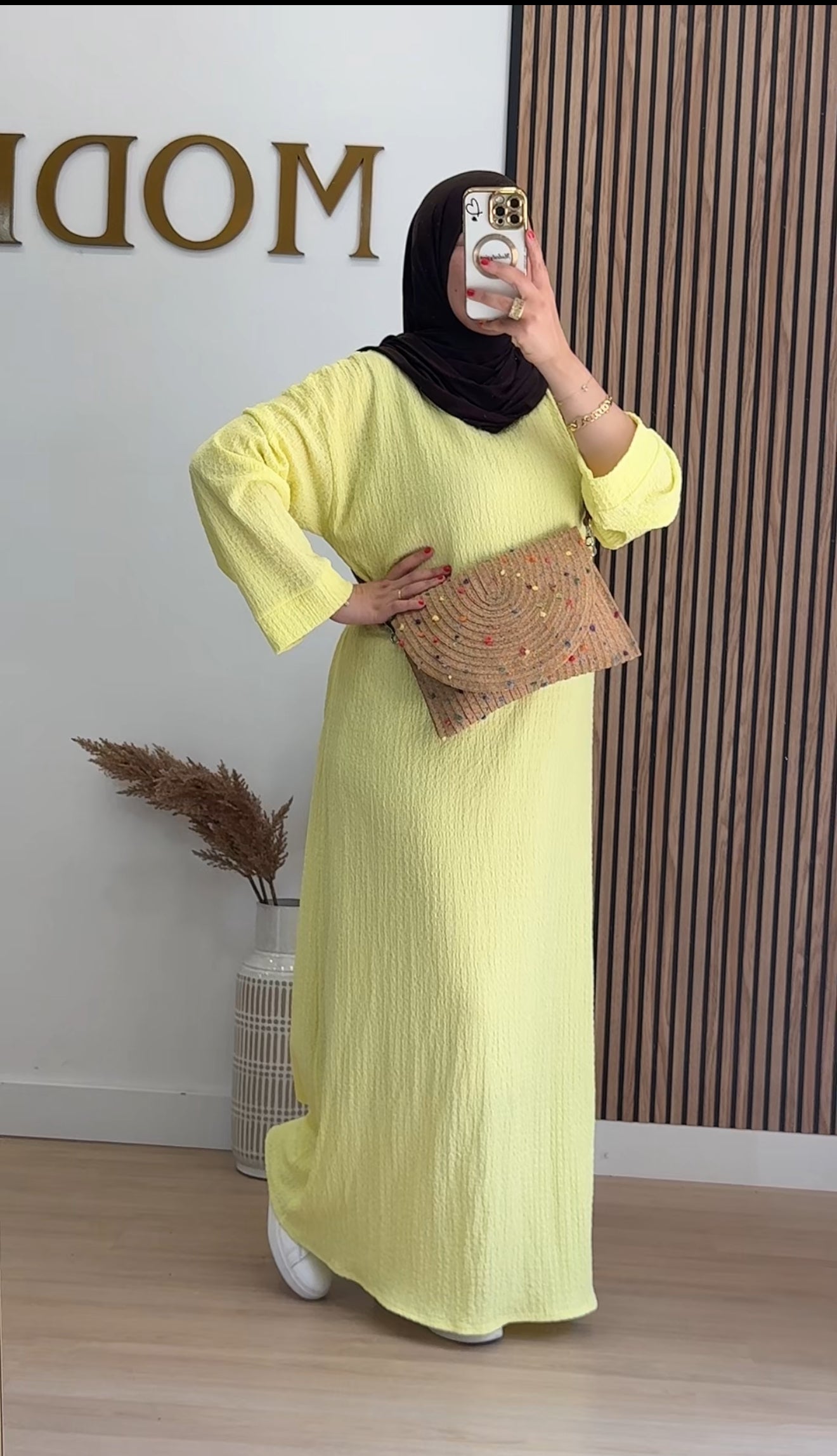 VESTIDO MOUNYA