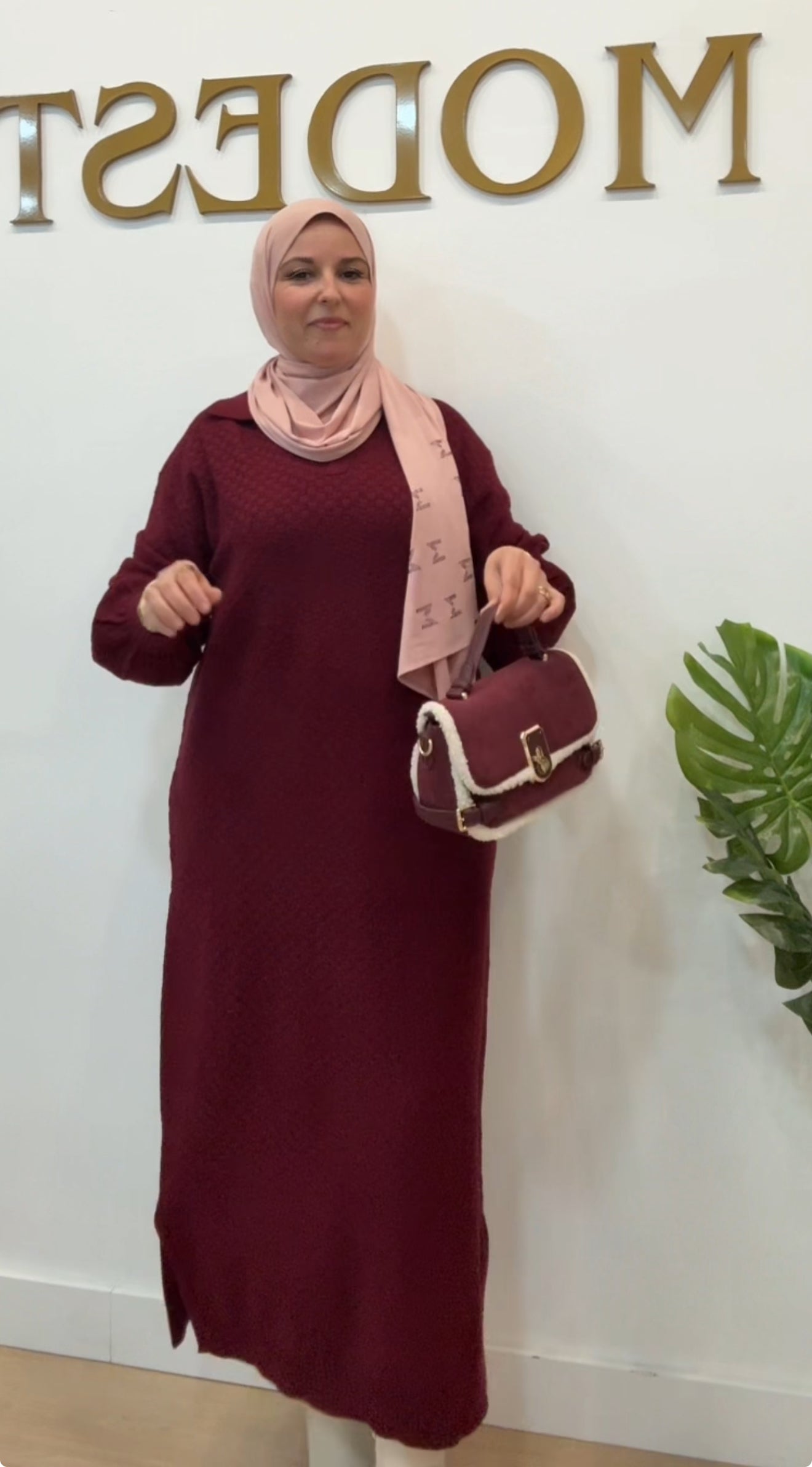 VESTIDO CON PANA DE CUELLO