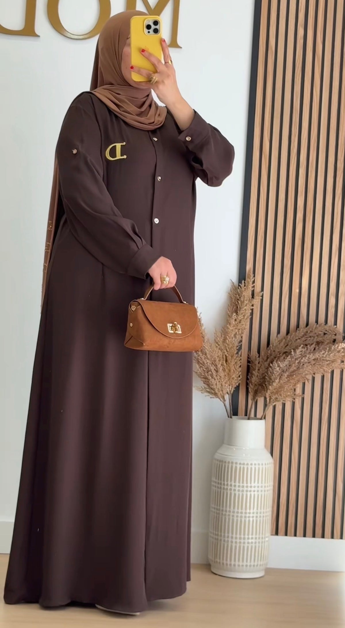 CONJUNTO AMIRATI