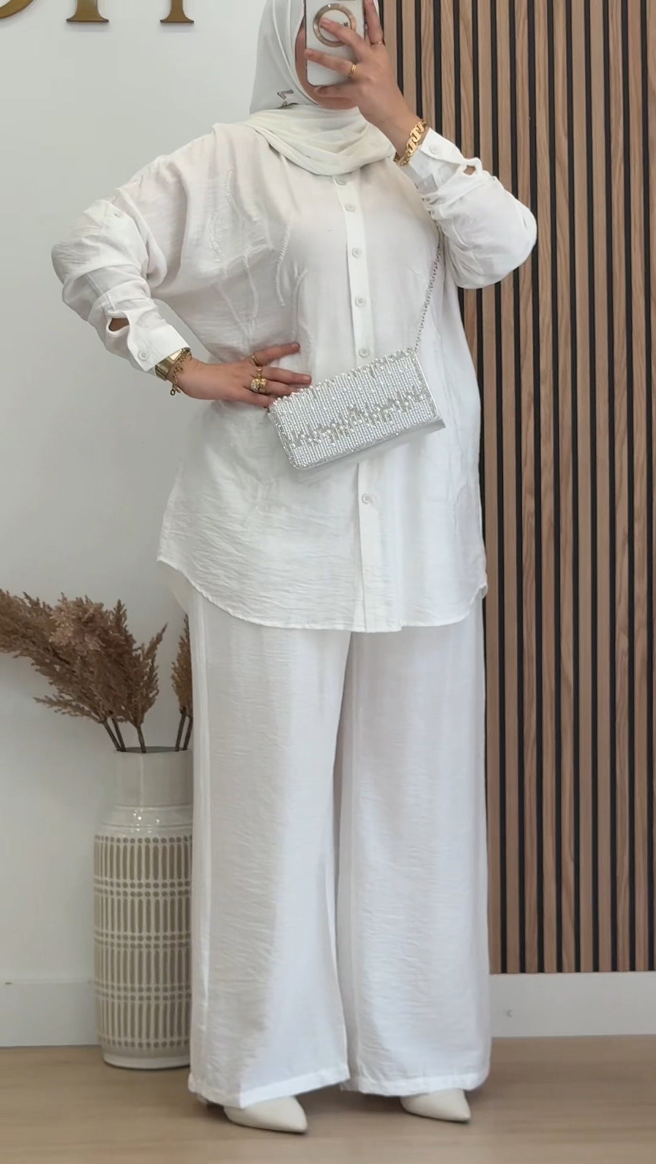 CONJUNTO AMINA