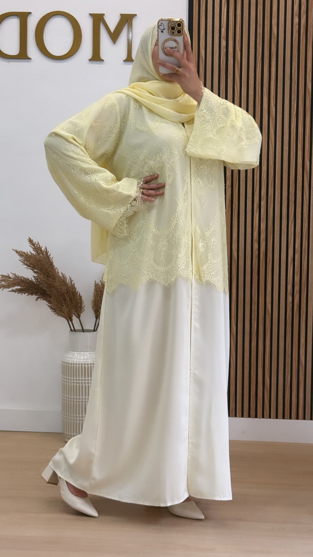 ABAYA SAMYA