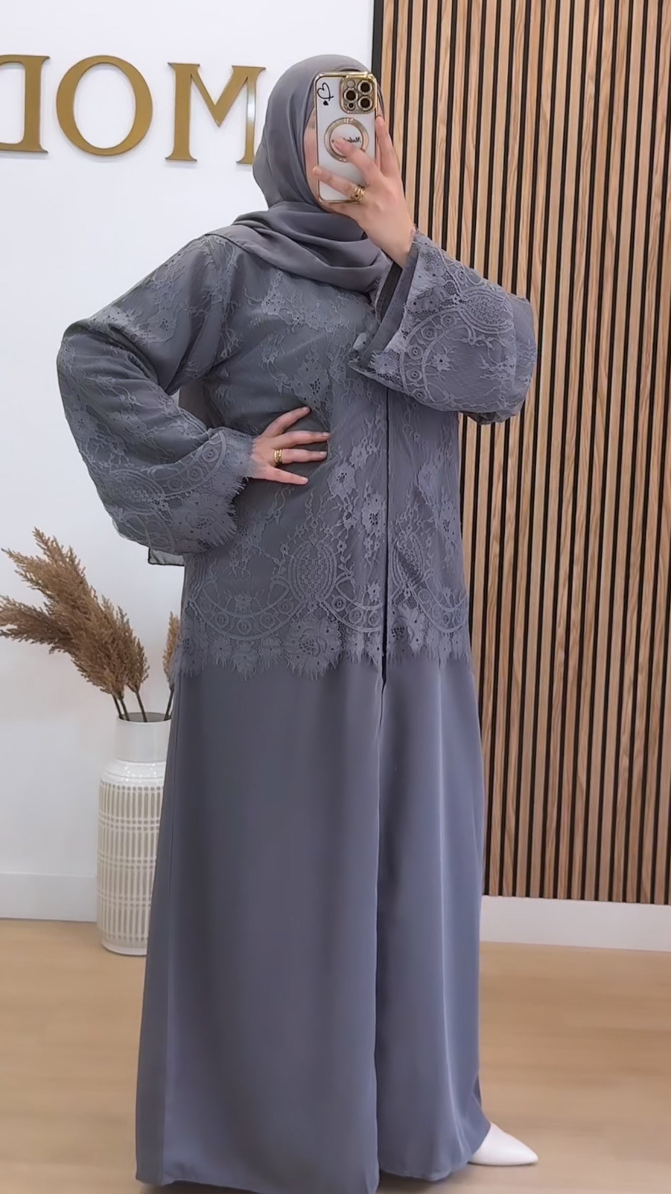 ABAYA SAMYA