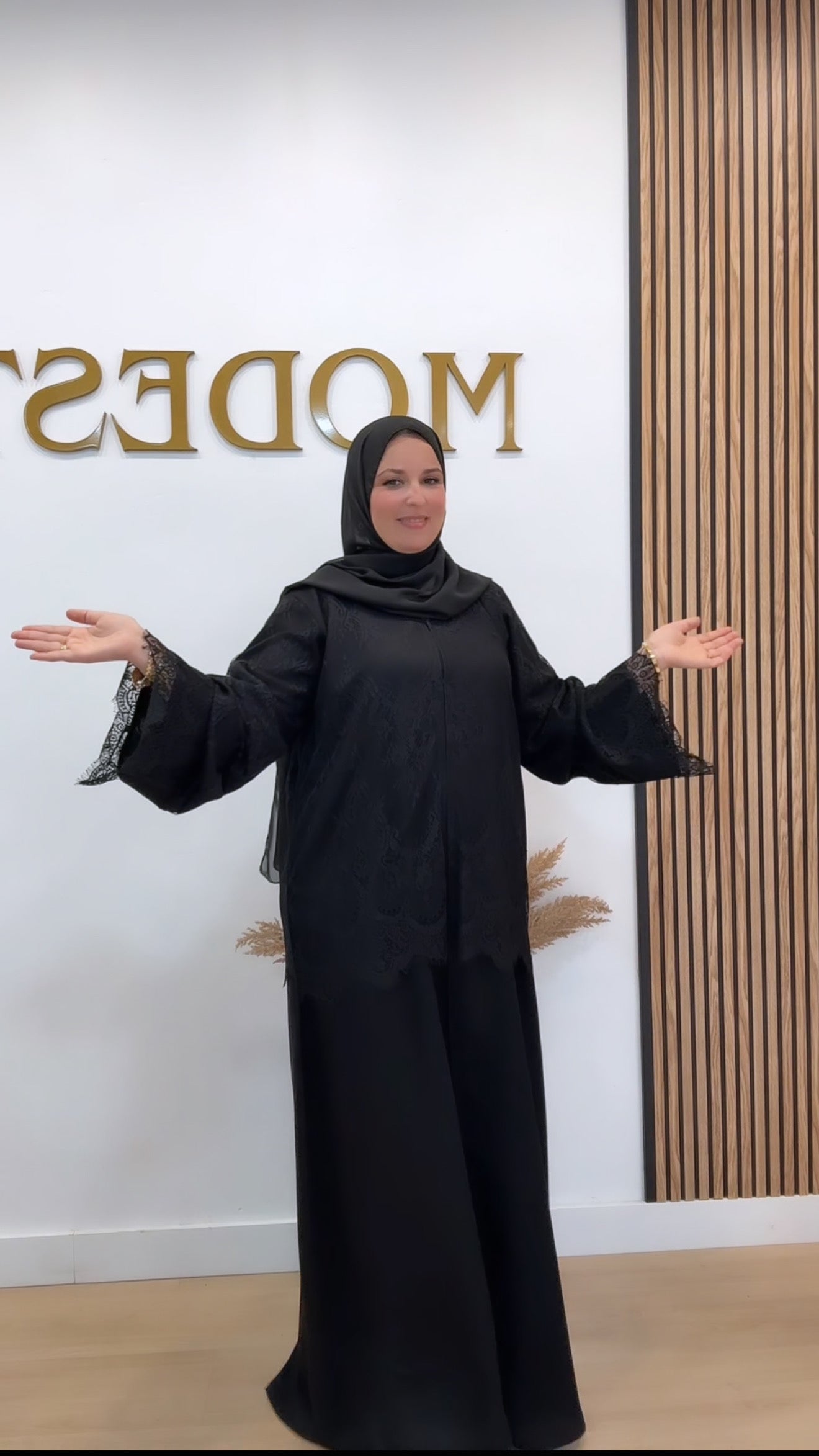ABAYA SAMYA
