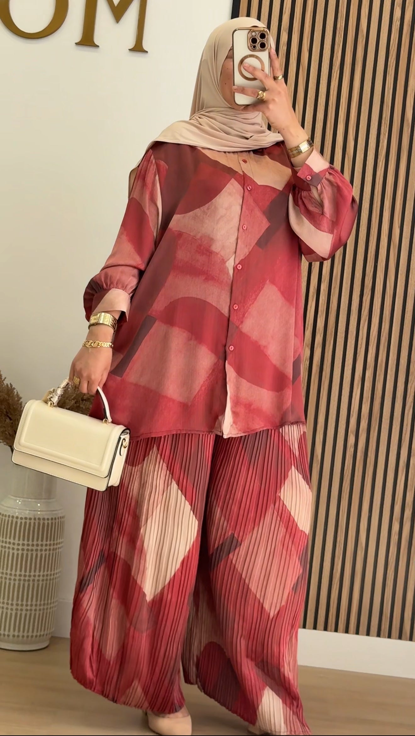 CONJUNTO AHLAM
