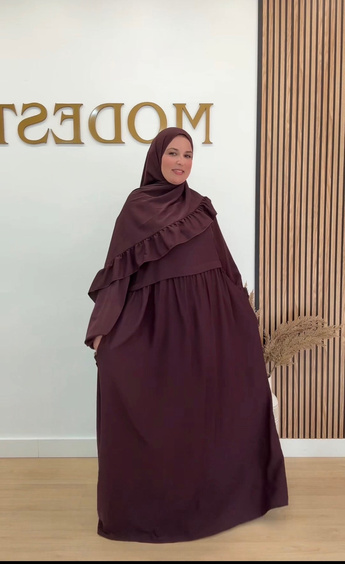 ABAYA EMIRAT