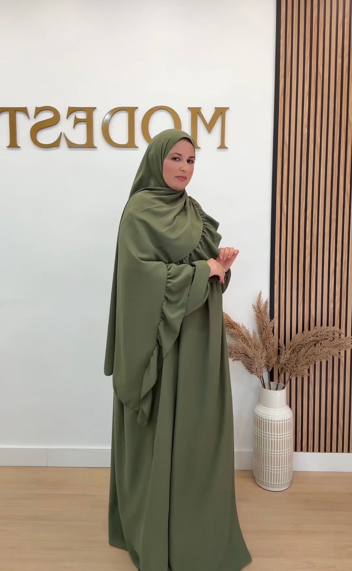 ABAYA EMIRAT