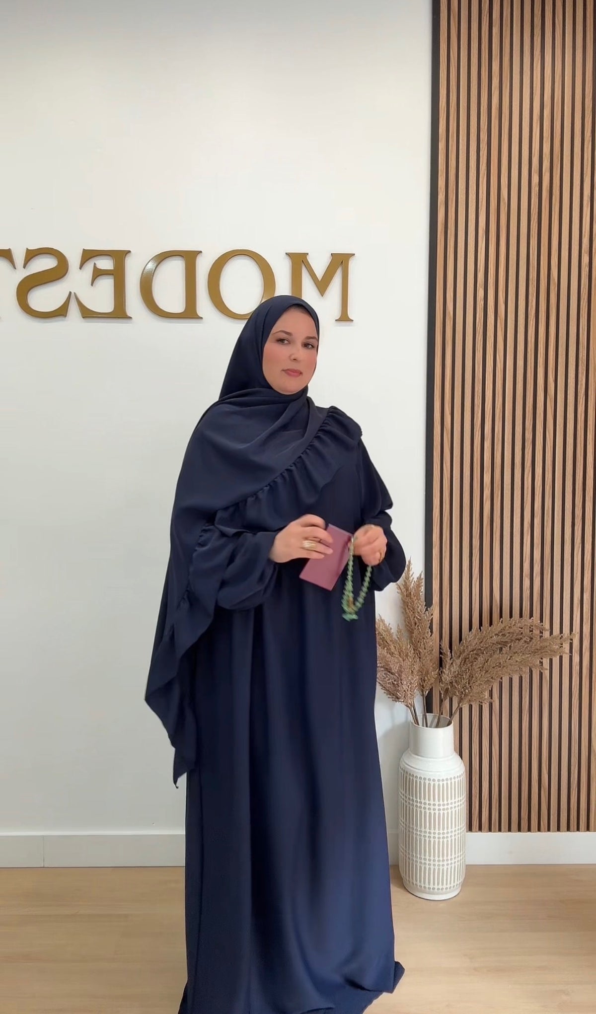 ABAYA EMIRAT