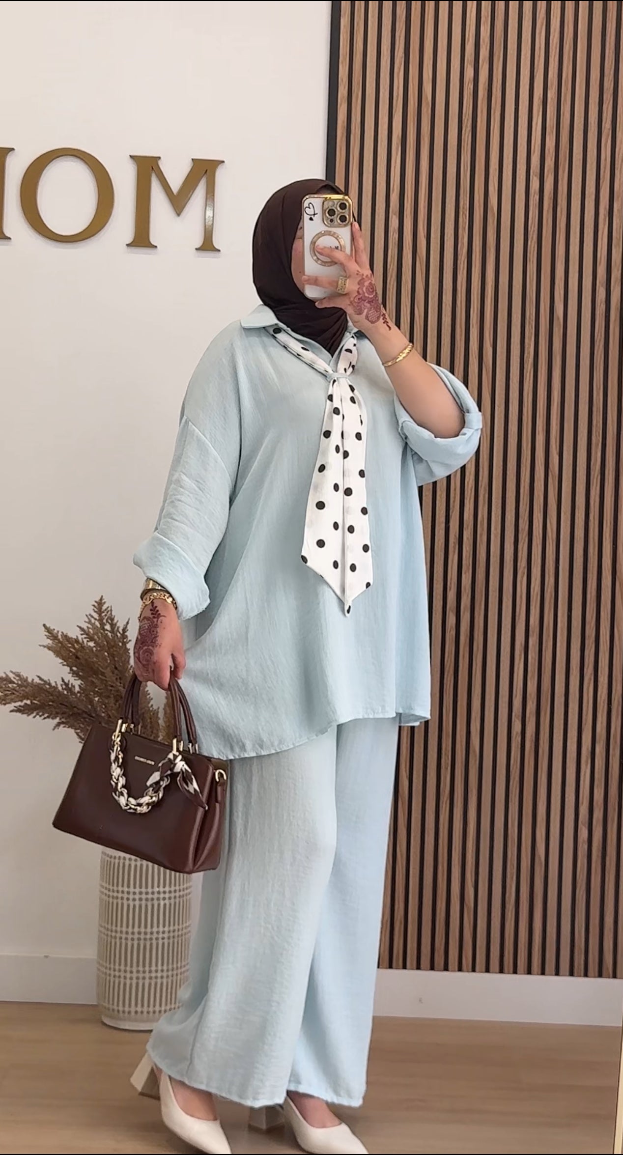 CONJUNTO KHAWLA